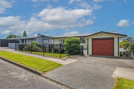 Photo of property in 3a Taupo Terrace, Feilding, 4702
