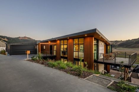Photo of property in 8 Jahan Lane, Cashmere, Christchurch, 8022