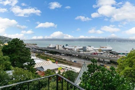 Photo of property in 3/20 Grosvenor Terrace, Wadestown, Wellington, 6012