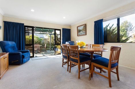 Photo of property in 40 Princes Street, Cambridge, 3434