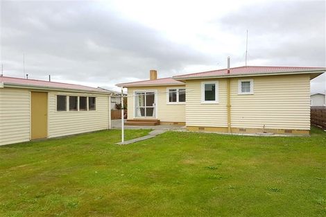 Photo of property in 25 Pembroke Street, Highbury, Palmerston North, 4412