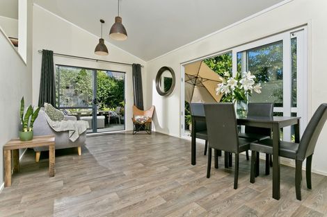 Photo of property in 101a Carlisle Road, Torbay, Auckland, 0632