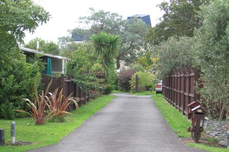 Photo of property in 22 Ti Nana Crescent, Henderson, Auckland, 0610