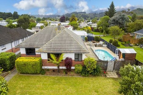 Photo of property in 20 Kashmir Avenue, Clouston Park, Upper Hutt, 5018