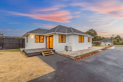 Photo of property in 35 Cuffs Road, Wainoni, Christchurch, 8061