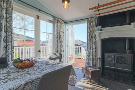 Photo of property in 17 Miro Street, Inglewood, 4330