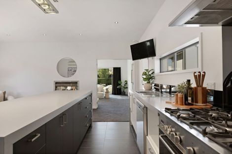 Photo of property in 11 Haddow's Place, Lake Hayes, Queenstown, 9304