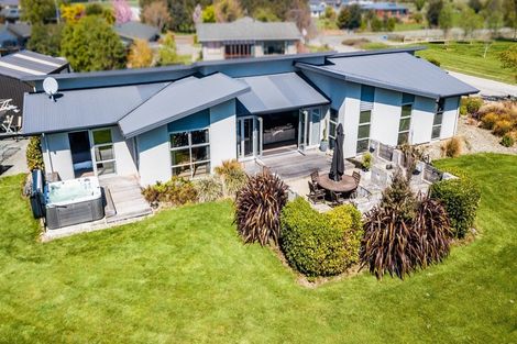 Photo of property in 8 Longwood Drive, Winton, 9720