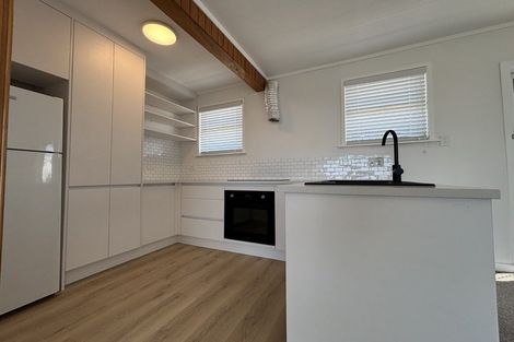 Photo of property in 11/219 Onewa Road, Birkenhead, Auckland, 0626