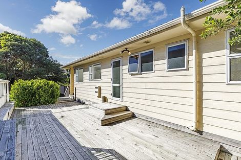 Photo of property in 2/31 Alamein Avenue, Belmont, Auckland, 0622