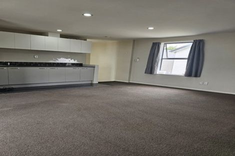 Photo of property in 24c Grande Vue Road, Papatoetoe, Auckland, 2025