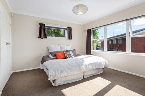 Photo of property in 28 Treeway, Sunnyhills, Auckland, 2010