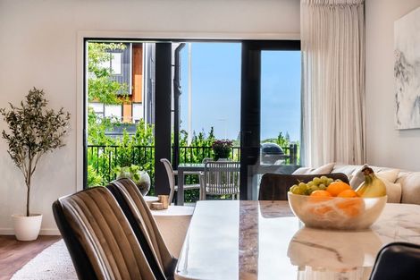 Photo of property in 116 Te Oneroa Way, Long Bay, Auckland, 0630