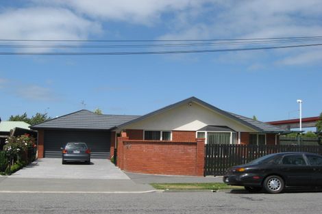 Photo of property in 8 Dinton Street, Russley, Christchurch, 8042