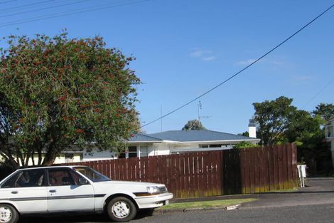 Photo of property in 3/11 Akehurst Avenue, New Lynn, Auckland, 0600