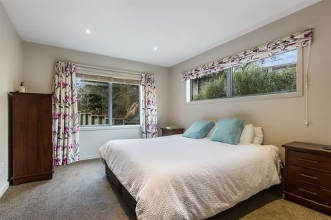 Photo of property in 29 Kaimai Place, Aotea, Porirua, 5024