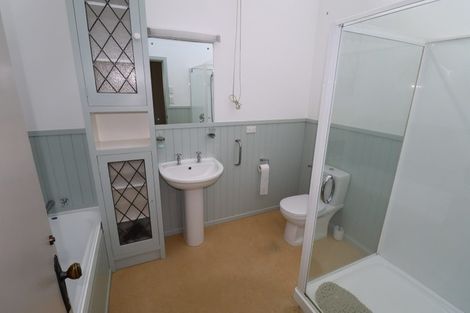 Photo of property in 211 The Parade, Island Bay, Wellington, 6023