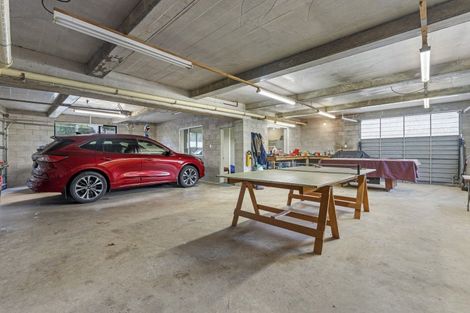 Photo of property in 15 Townsend Road, Paraite, New Plymouth, 4373