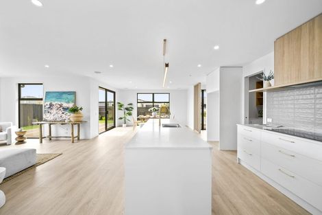 Photo of property in 3 Harrier Lane, Marshland, 8051