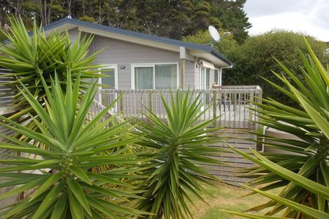 Photo of property in 12 Leveloff Road, Paremoremo, Auckland, 0632