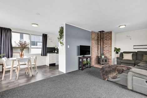 Photo of property in 9 Camellia Avenue, Bell Block, New Plymouth, 4312