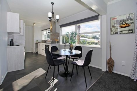 Photo of property in 6 Lawrence Crescent, Hillpark, Auckland, 2102