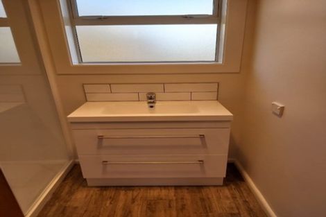 Photo of property in 2/10 Mathers Road, Hoon Hay, Christchurch, 8025