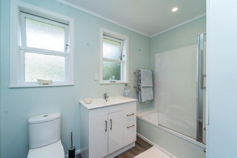 Photo of property in 26 Renall Street, Featherston, 5710