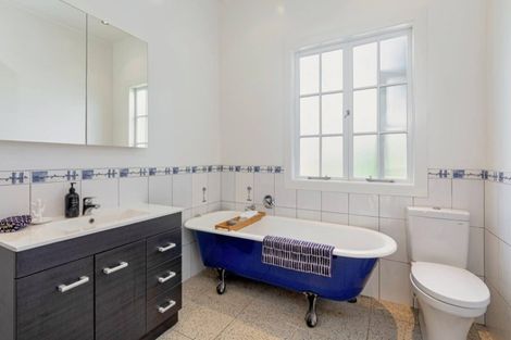 Photo of property in 22 Rimu Street, New Lynn, Auckland, 0600