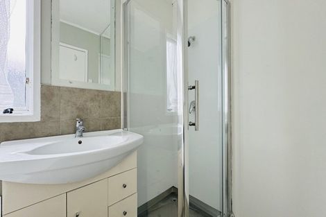 Photo of property in 52 Keegan Drive, Massey, Auckland, 0614