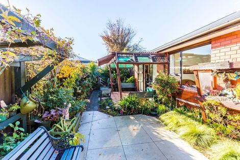 Photo of property in 2/32a Diamond Avenue, Spreydon, Christchurch, 8024