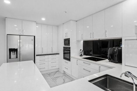 Photo of property in 15e Puriri Avenue, Orewa, 0931