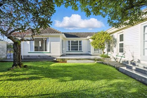 Photo of property in 145 Hamilton Avenue, Ilam, Christchurch, 8041