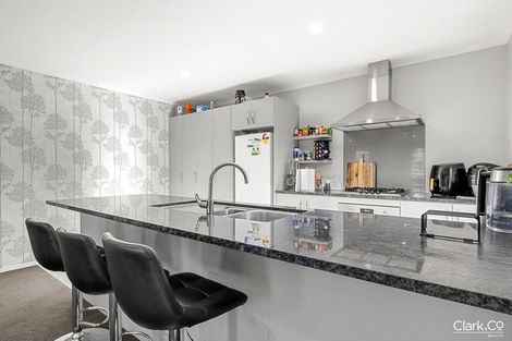 Photo of property in 9 Tide Lane, Whitby, Porirua, 5024