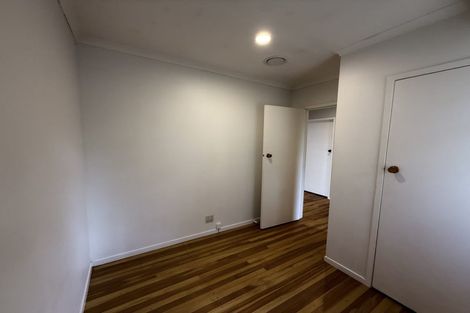 Photo of property in 87 Taurus Crescent, Beach Haven, Auckland, 0626