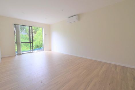 Photo of property in 71a Fruitvale Road, New Lynn, Auckland, 0600