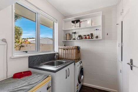 Photo of property in 2/18 Pahau Place, Cracroft, Christchurch, 8025