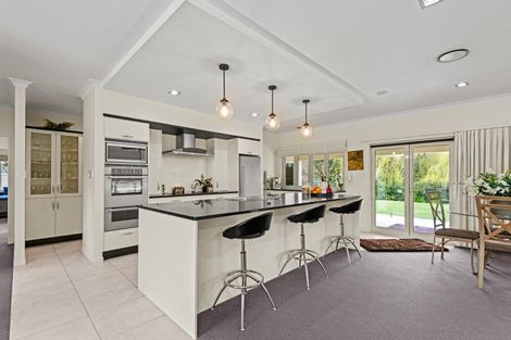 Photo of property in 475 Stoney Creek Road, Kelvin Grove, Palmerston North, 4470