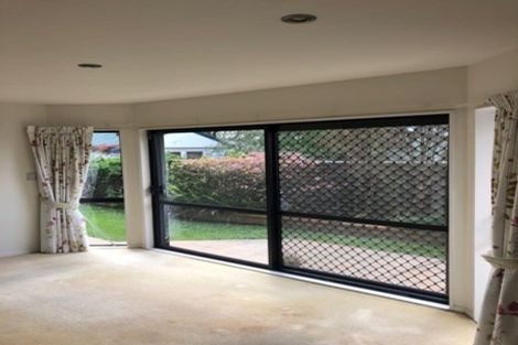 Photo of property in 2/101 Pohutukawa Street, Woburn, Lower Hutt, 5011