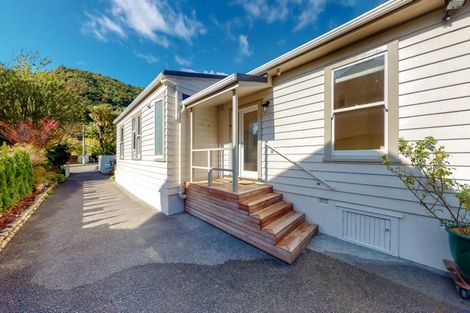 Photo of property in 7 Wyndrum Avenue, Waterloo, Lower Hutt, 5011
