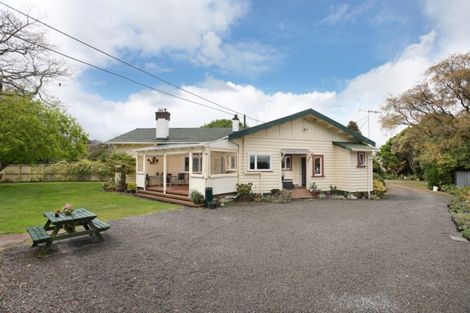 Photo of property in 25 Wanganui Road, Marton, 4710