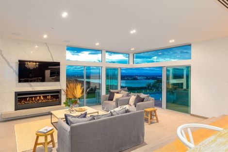 Photo of property in 6 Gazelle Lane, Redcliffs, Christchurch, 8081