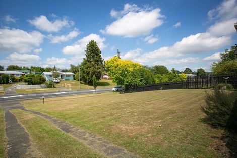 Photo of property in 190 Balmoral Drive, Tokoroa, 3420