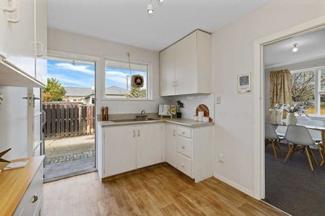 Photo of property in 1/187a Matsons Avenue, Papanui, Christchurch, 8053