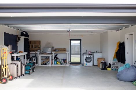 Photo of property in 4 Ash Close, Levin, 5510