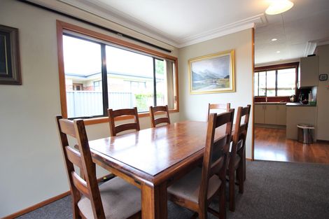 Photo of property in 27 Clutha Street, Alexandra, 9320