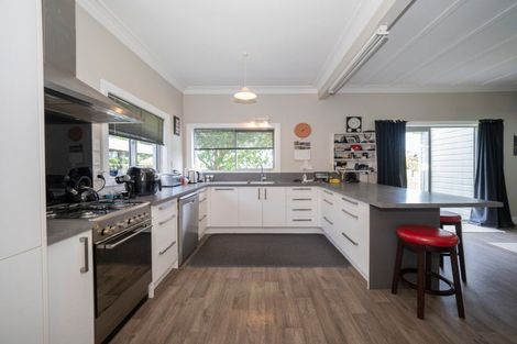 Photo of property in 2532 Lake Ferry Road, Pirinoa, Featherston, 5772