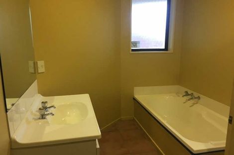 Photo of property in 22b Cradock Street, South New Brighton, Christchurch, 8062