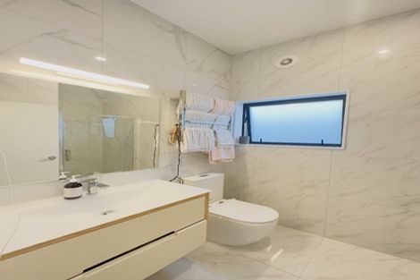 Photo of property in 12 Taiaha Street, Papakura, 2110