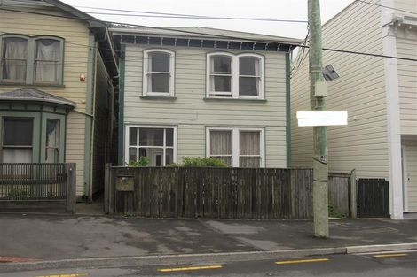 Photo of property in 2a Russell Terrace, Newtown, Wellington, 6021